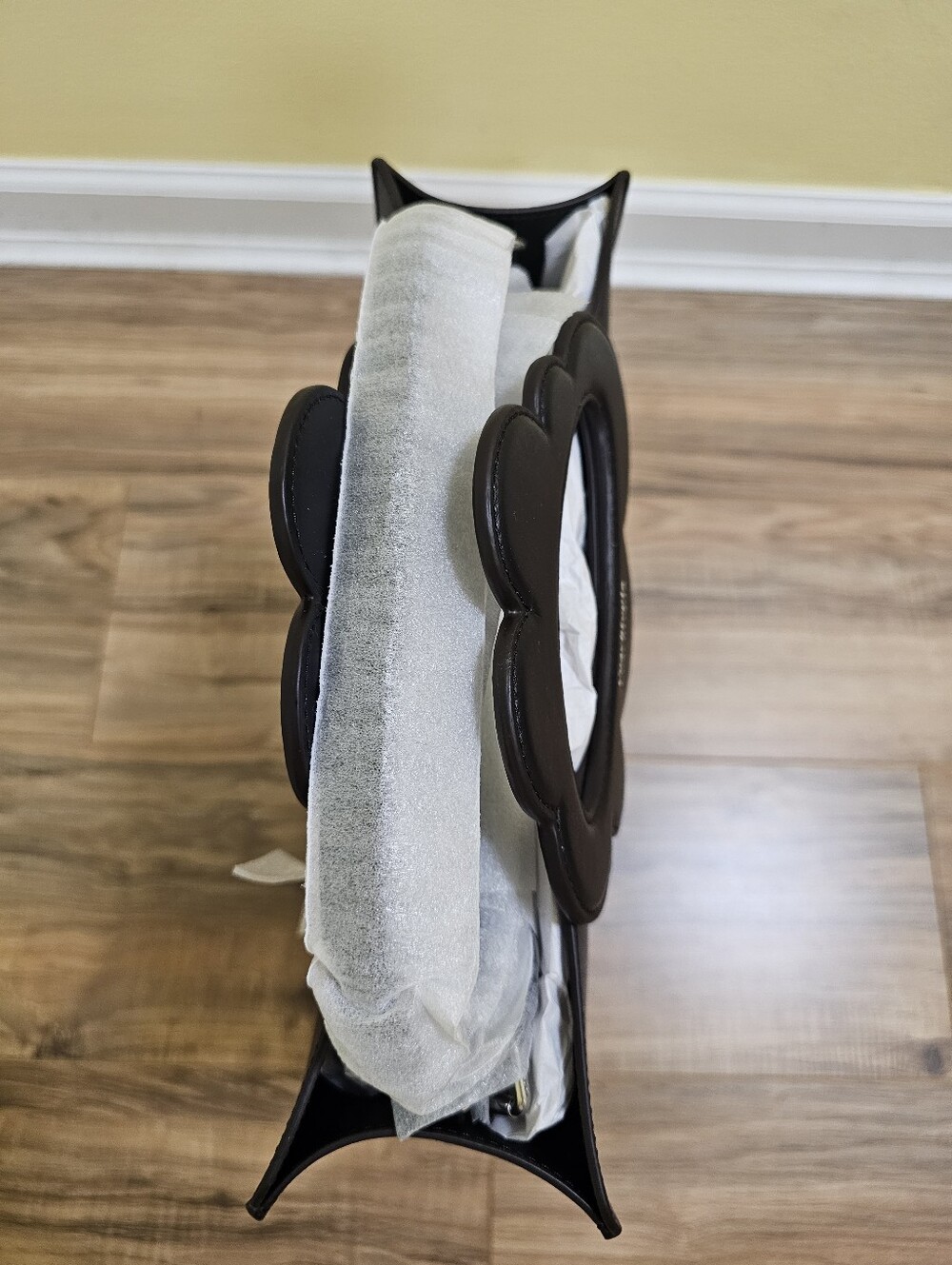 New Cloud Handle Tote in Coachtopia Leather - Picture 6 of 17